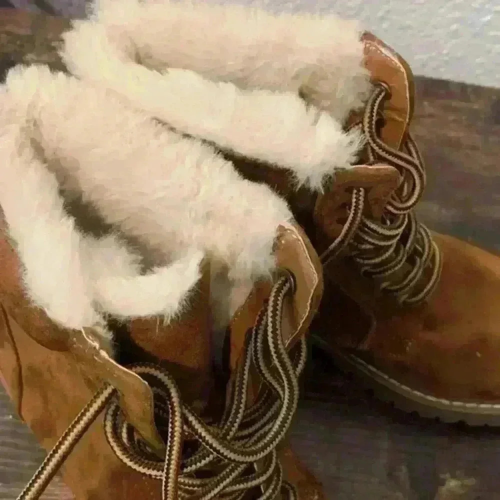 GC Women's Camila Lace Up Boots size 8.5 - Picture 7 of 9